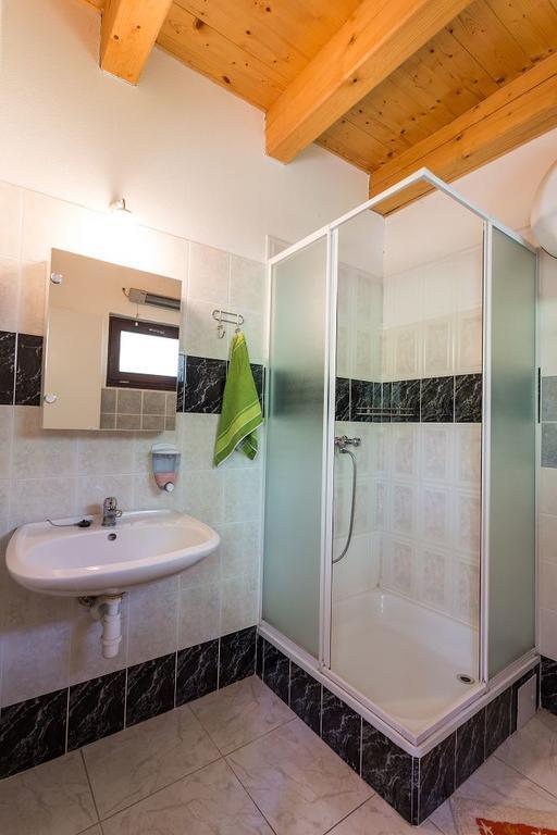 Lesni Penzion Vranov Vranov nad Dyji Ngoại thất bức ảnh